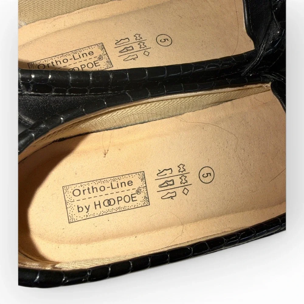 Ortho-Line by Hoopoe‎ Womens Black Leather Croc Trim Buckle Loafers Size 5